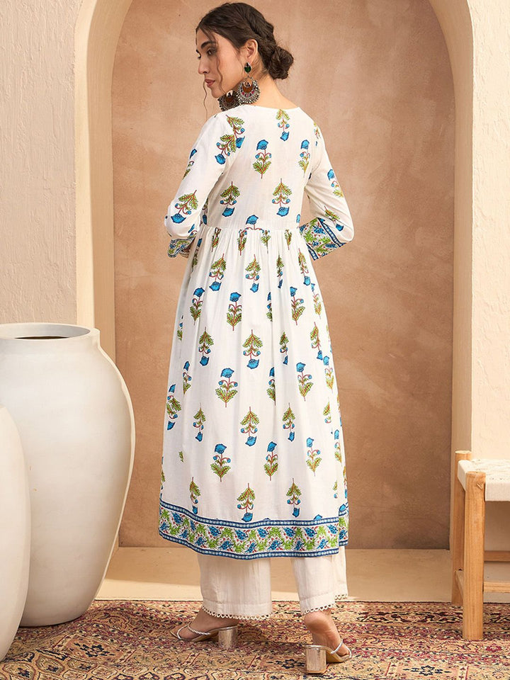 Shae by SASSAFRAS Floral Block Printed Keyhole Neck Anarkali Pure Cotton Kurta