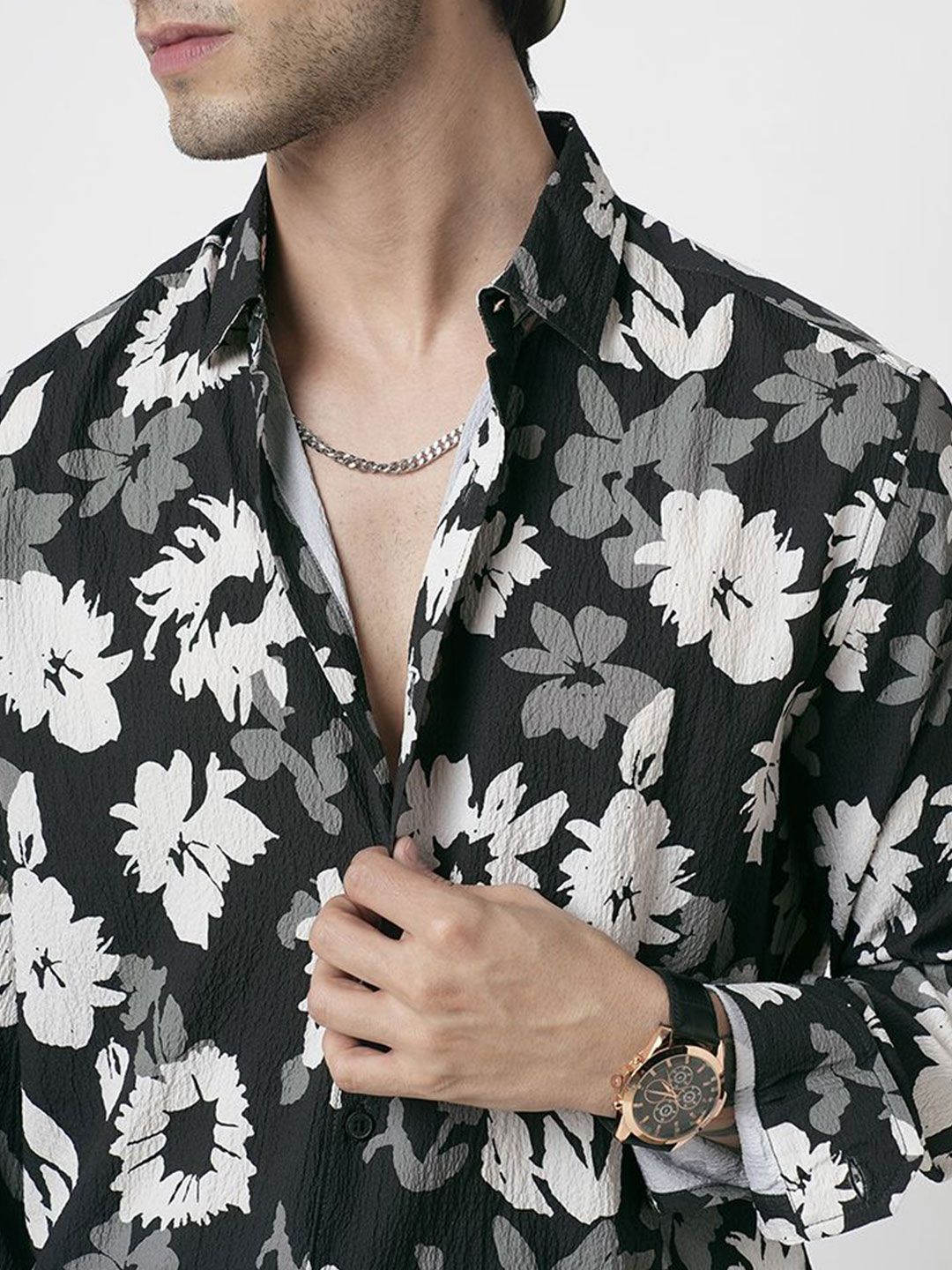 VASTRADO Men Classic Spread Collar Floral Printed Slim Fit Casual Shirt