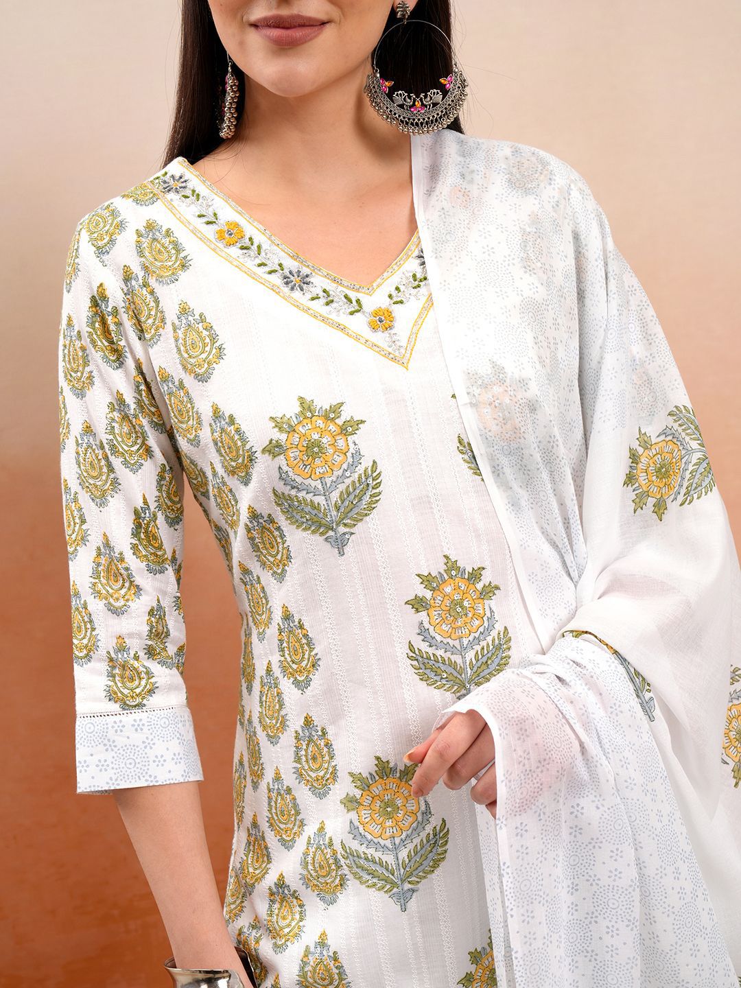Vishudh Floral Printed V-Neck Pure Cotton Kurta with Trousers & Dupatta