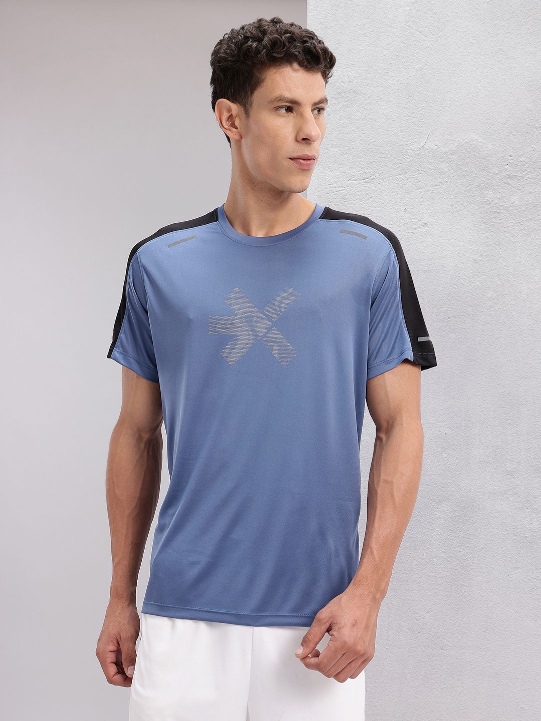 HRX by Hrithik Roshan Brand Logo Printed Rapid-Dry Training T-shirt with Panelling Detail