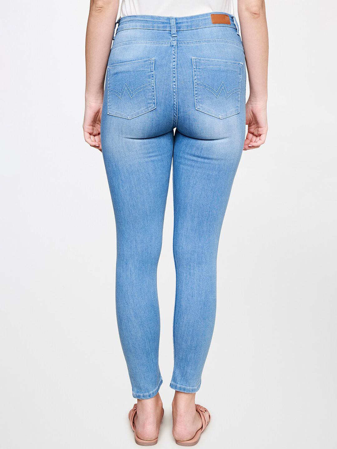 AND Women Skinny Fit Light Fade Low Distressed Jeans