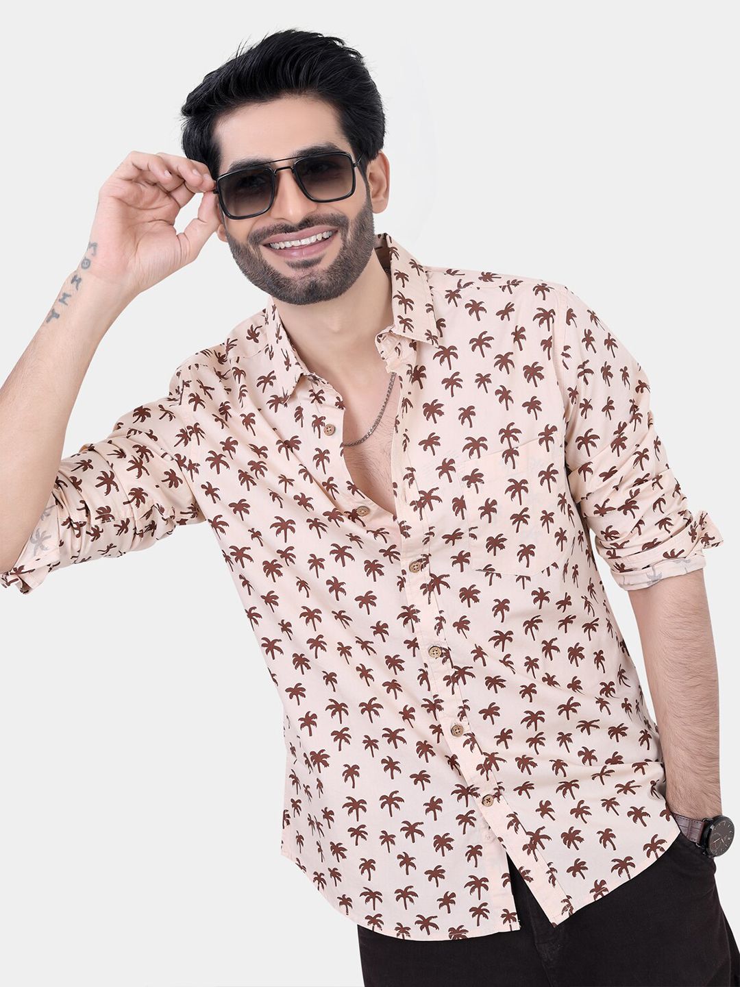 VASTRADO Classic Printed Spread Collar Long Sleeves Slim Fit Casual Shirt
