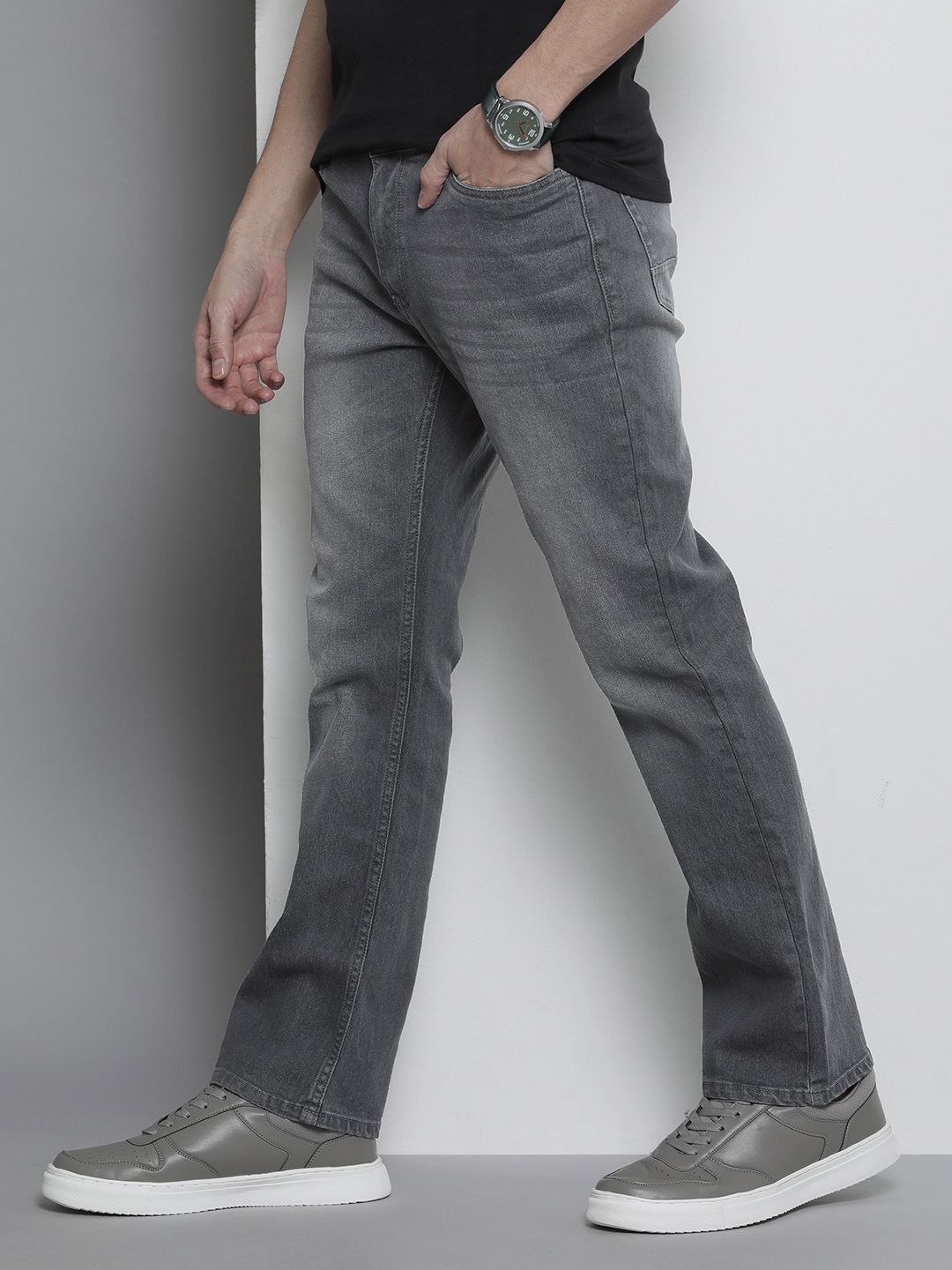 The Indian Garage Co Men Bootcut Heavy Fade Stretchable Jeans