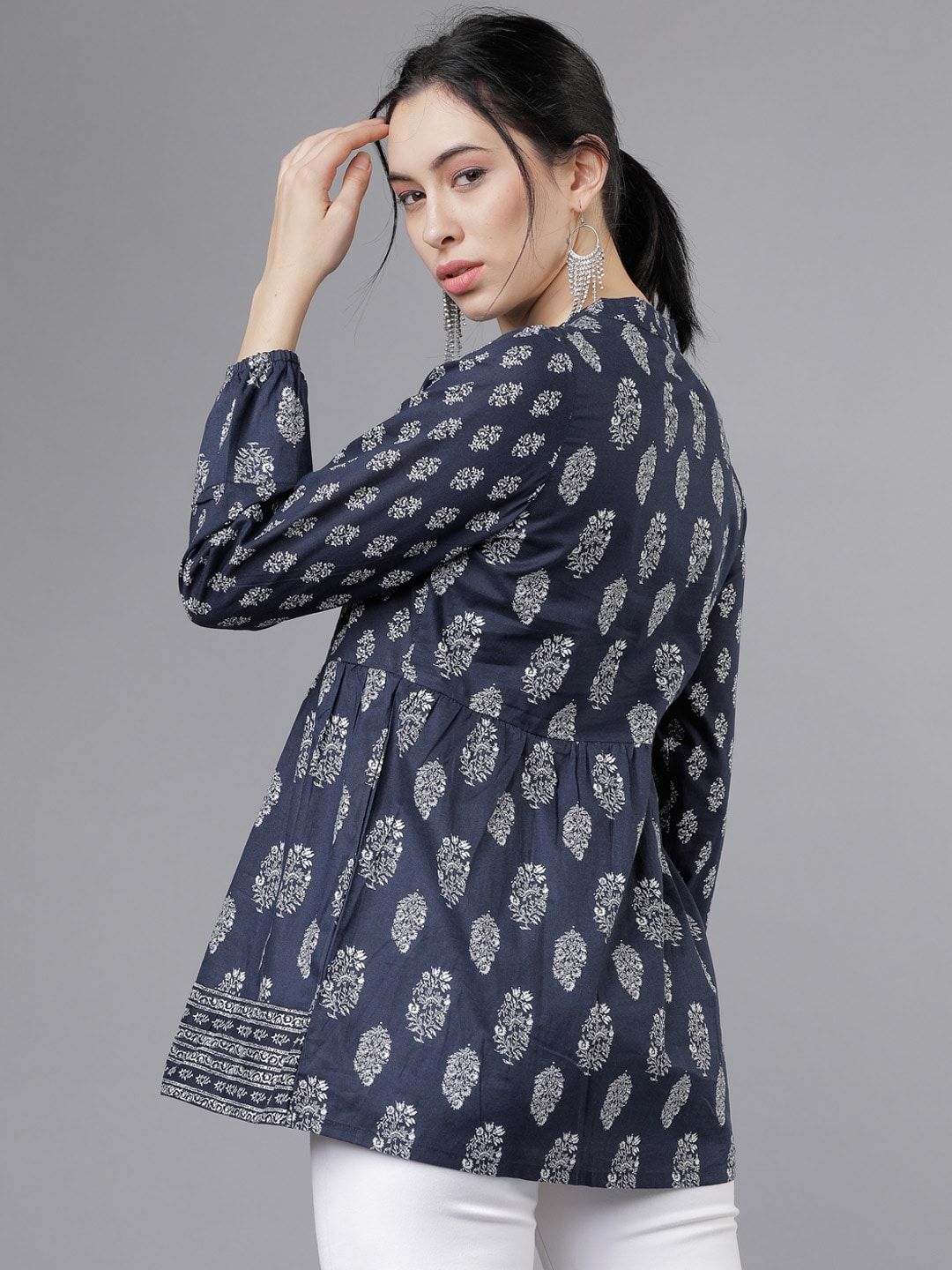 Vishudh Women Navy Blue & White Printed Tunic