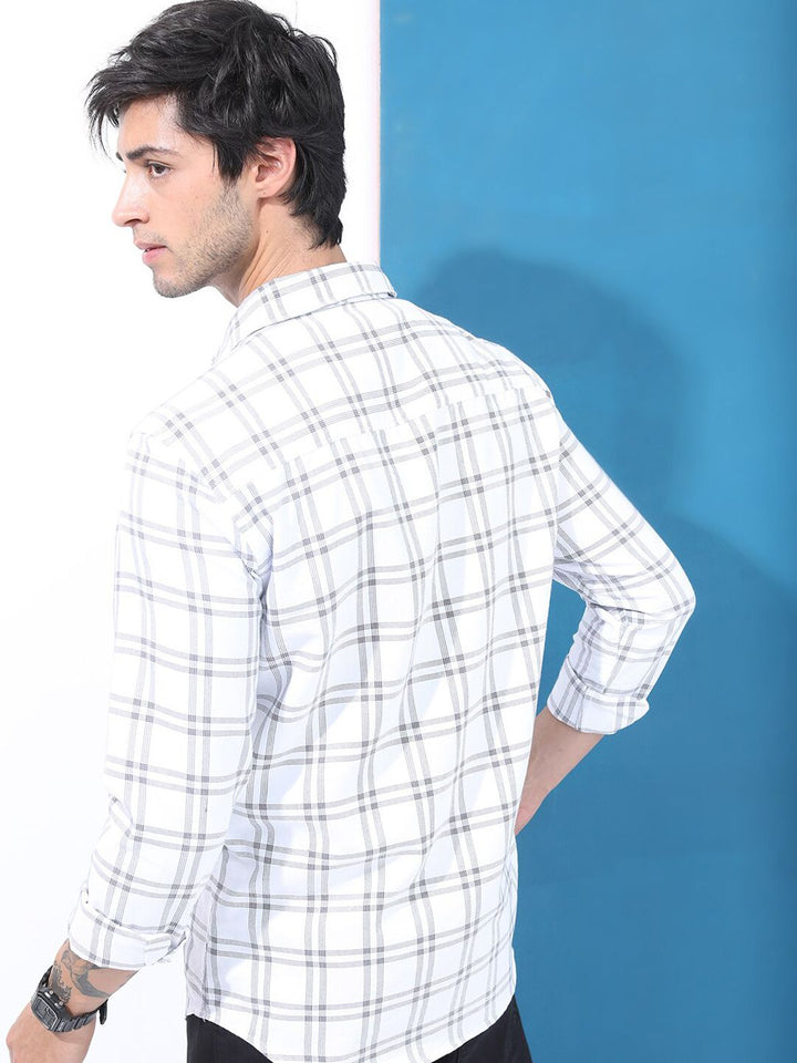 HIGHLANDER Men Windowpane Checked Slim Fit Casual Shirt