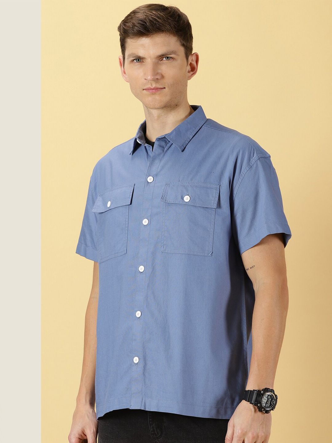 Thomas Scott Smart Spread Collar Short Sleeves Cotton Boxy Casual Shirt