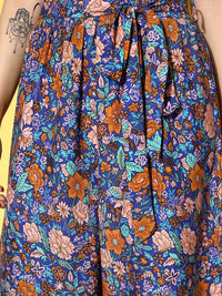 Berrylush Women Charming Blue Printed Top with Trousers