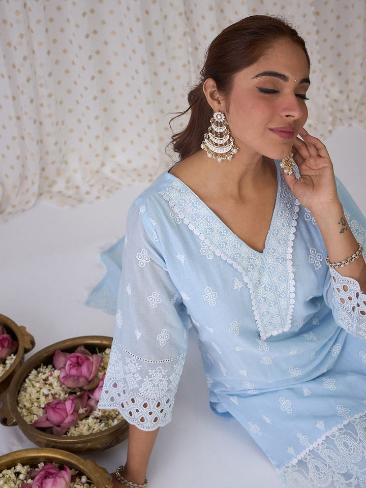 Indo Era Blue Floral Embroidered Thread Work Pure Cotton Kurta With Trousers & Dupatta