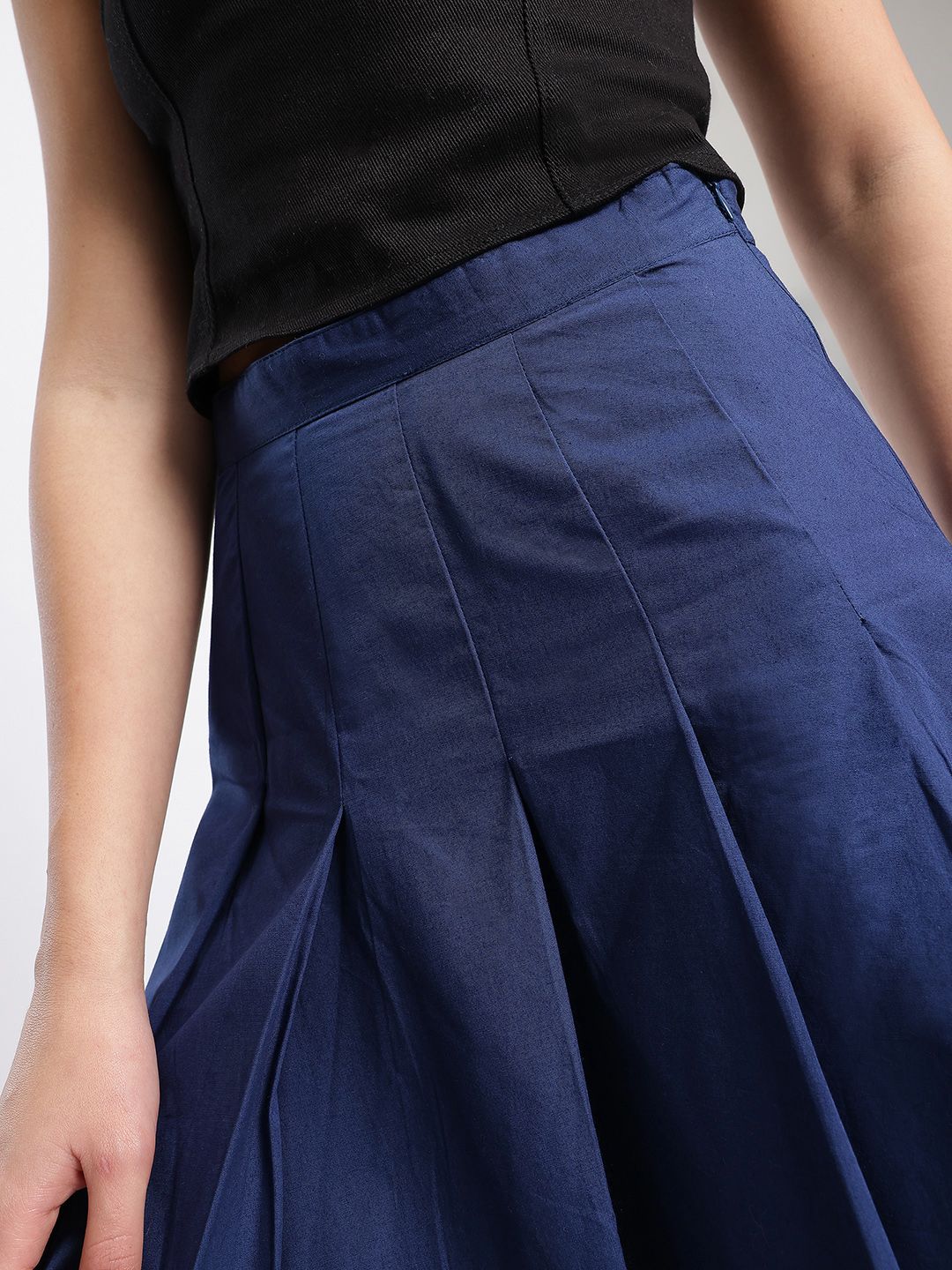 DressBerry Melty Magic Box Pleats Flared Mini Skirt