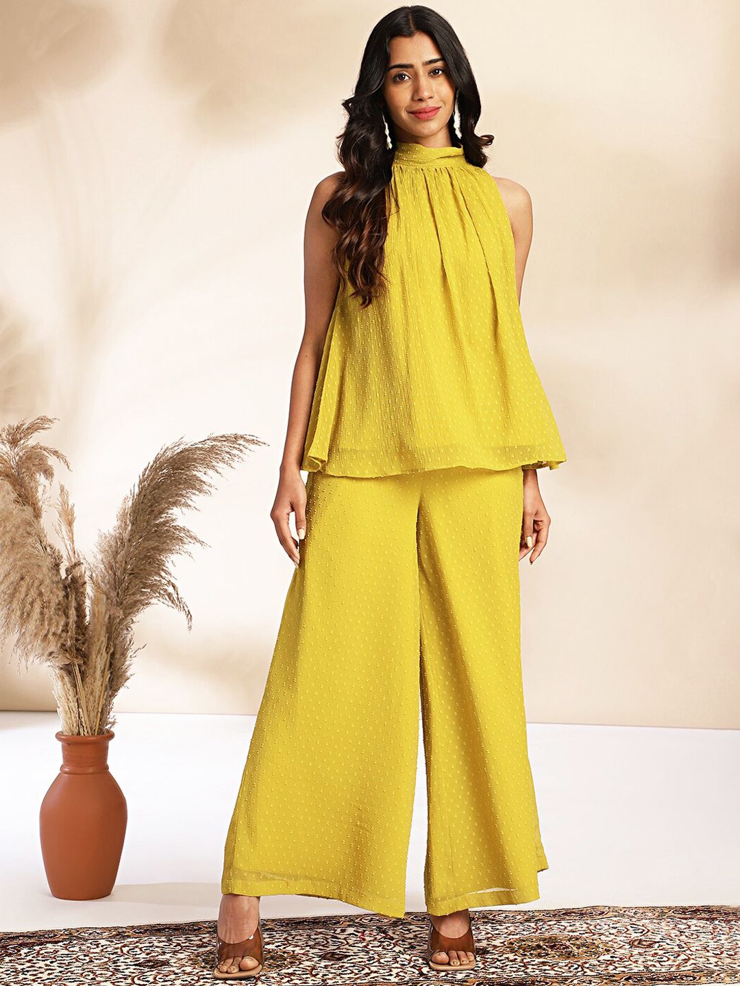 Janasya Dobby Self Design Co-Ord Set