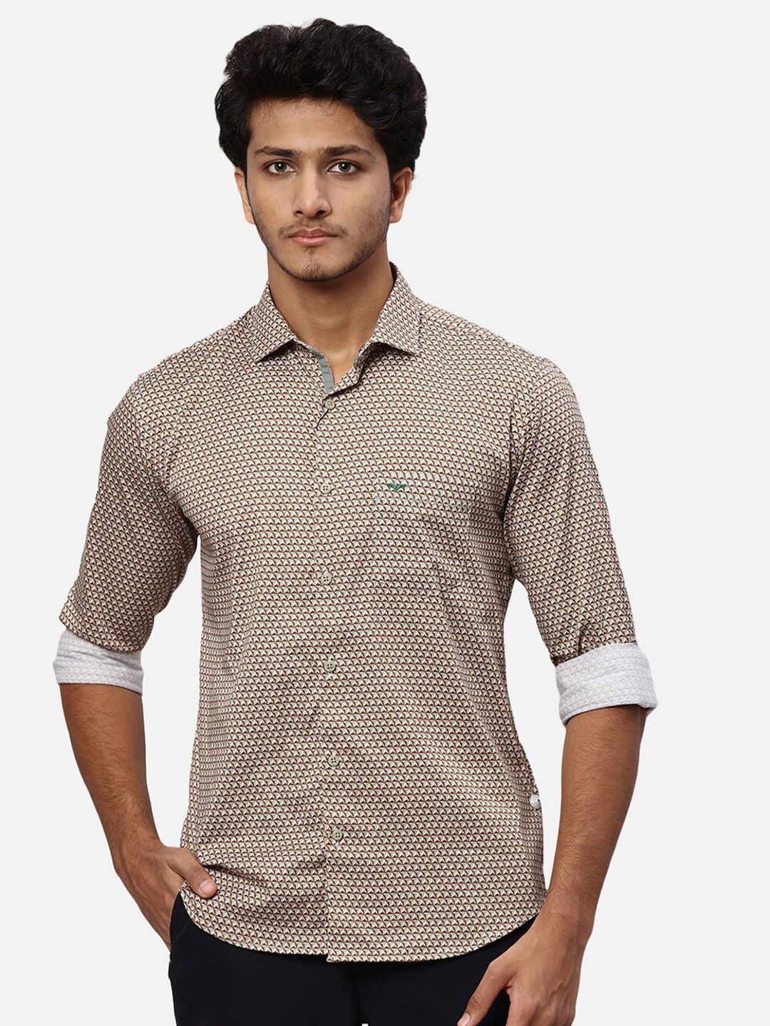 Park Avenue Geometric Printed Slim Fit Casual Shirt