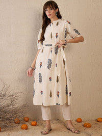 Indo Era Women Floral Printed Khadi Kurta