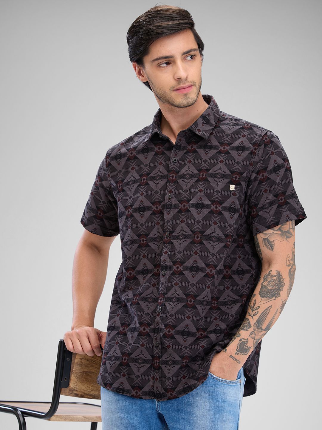 SPYKAR Men Slim Fit Abstract Printed Casual Shirt