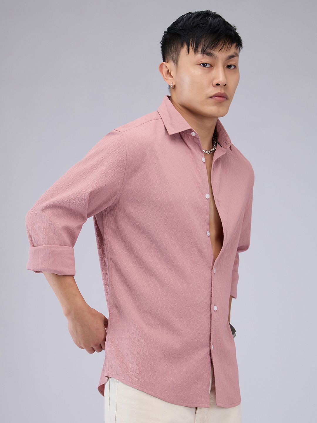 VASTRADO Men Classic Cutaway Collar Textured Slim Fit Casual Shirt