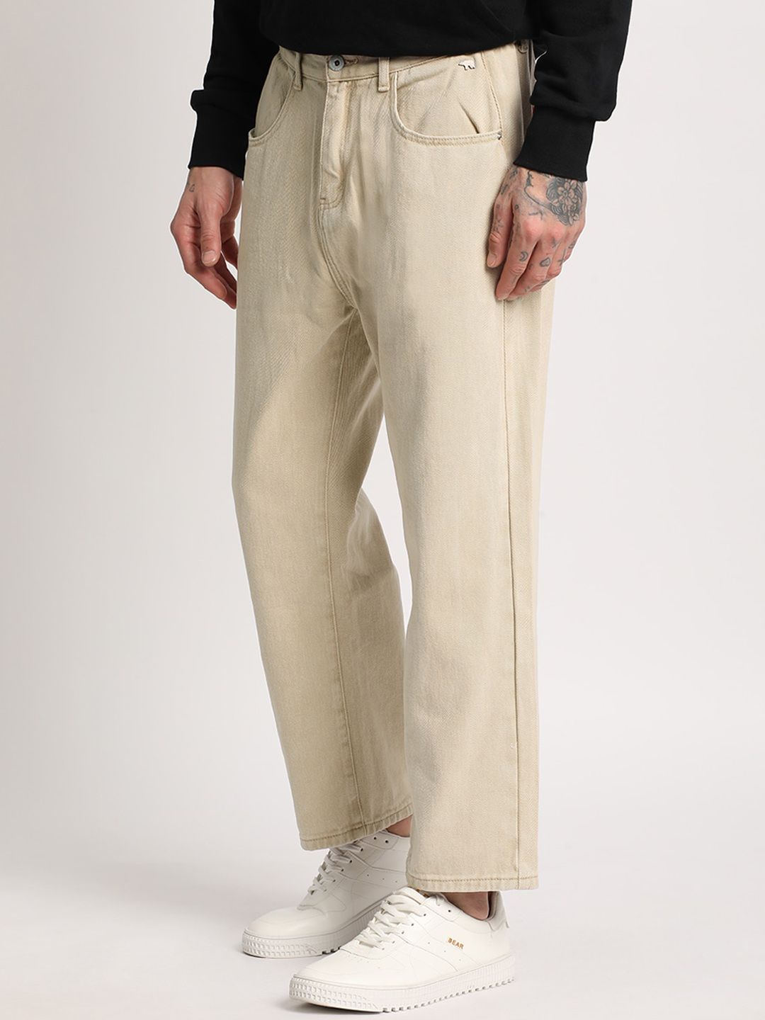 THE BEAR HOUSE Men Straight Fit Clean Look Mid-Rise Regular Jeans
