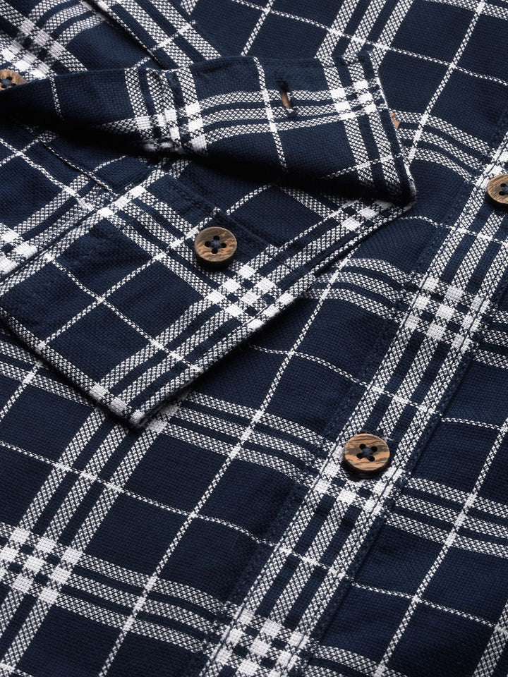 The Indian Garage Co Men Navy Blue & White Slim Fit Checked Casual Shirt