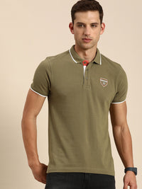 Menjadi T-Shirt Kasual Kolar Polo Kapas Manusia