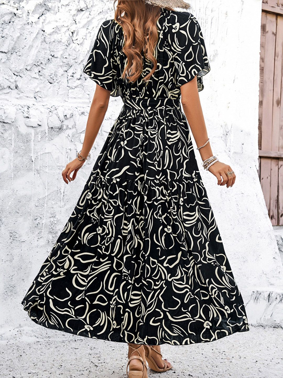 all about you Black Abstract Printed V-Neck Maxi Dresss