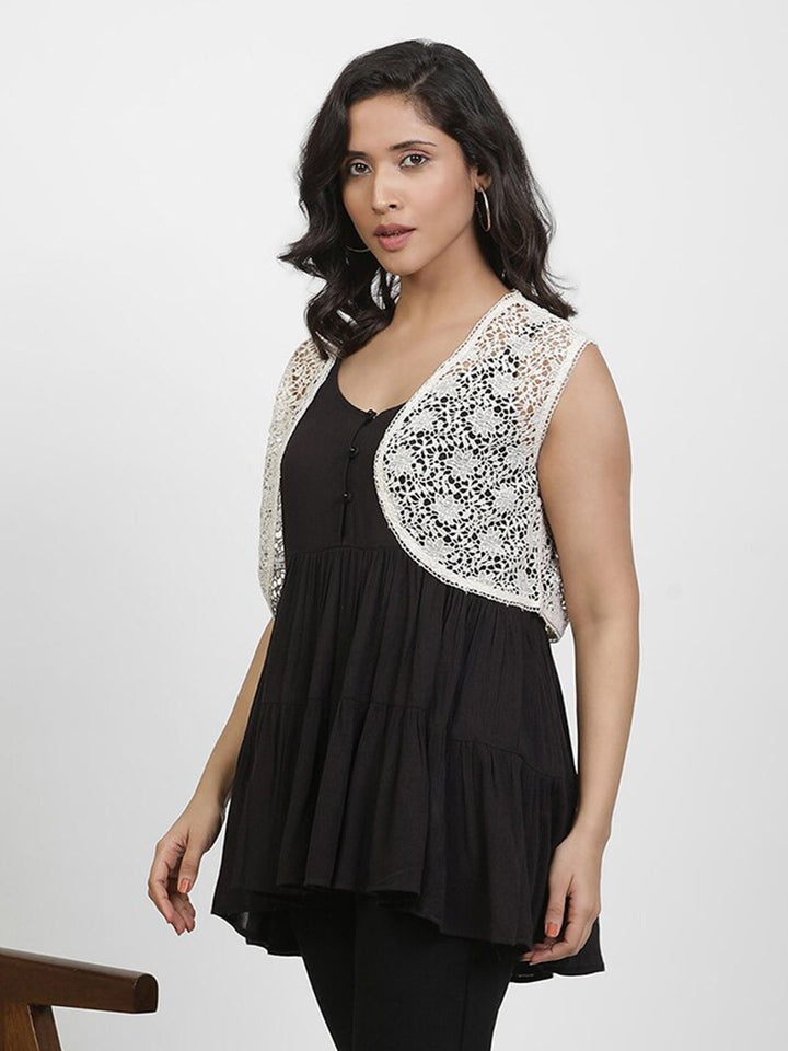 W Shoulder Straps Top With Gillet