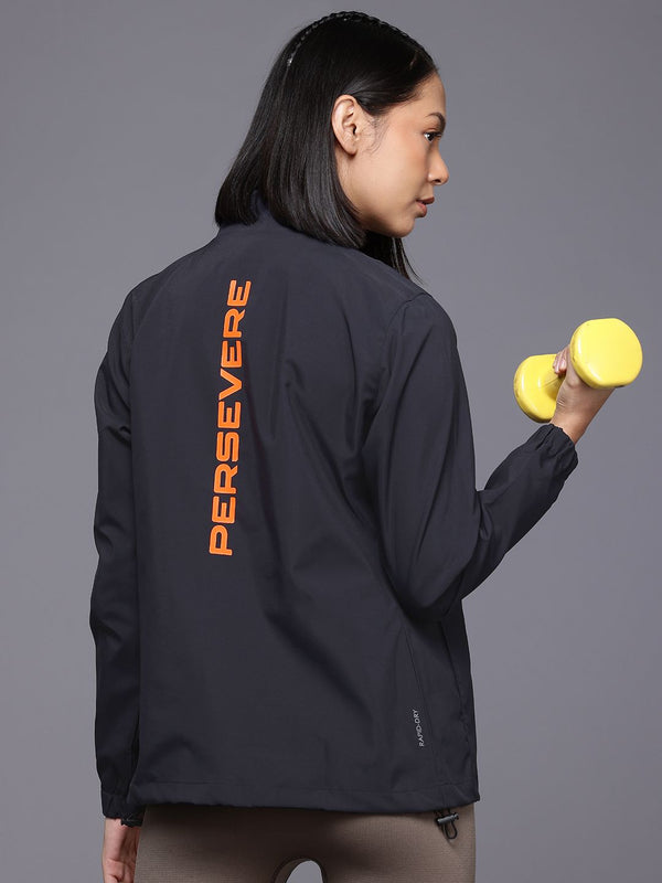 HRX oleh Hrithik Roshan Wanita Typography Printed Running Jacket