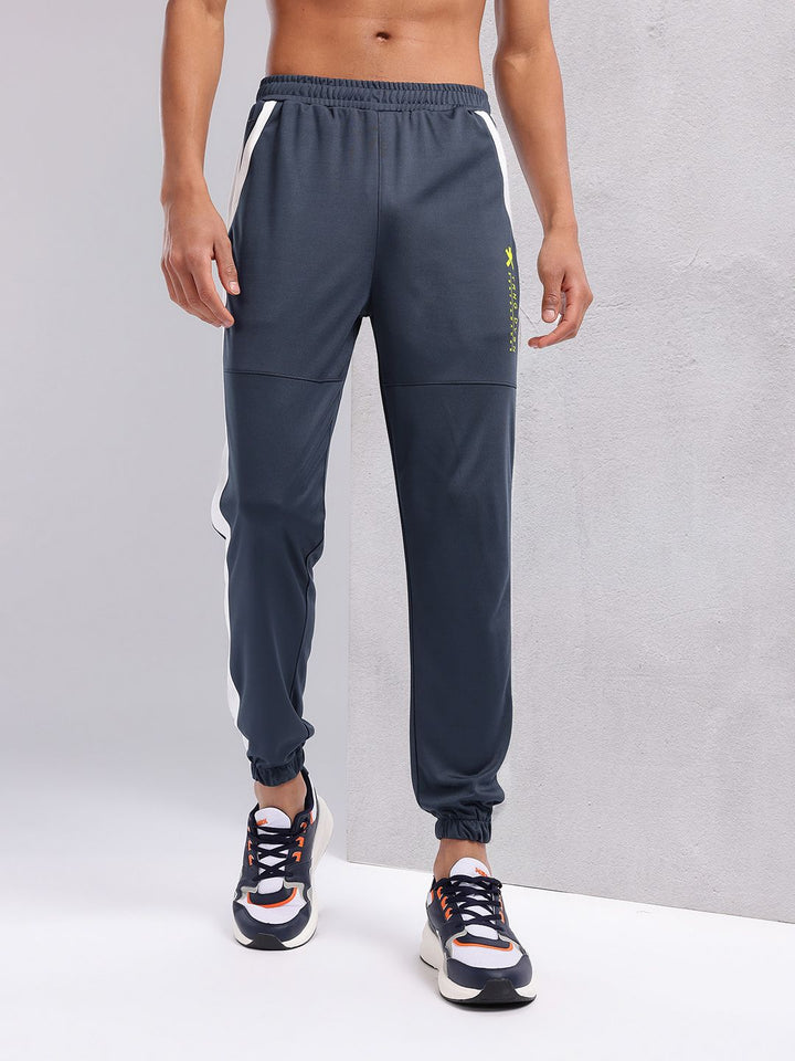 HRX by Hrithik Roshan Men Mid-Rise Rapid-Dry Training Joggers with Side Taping