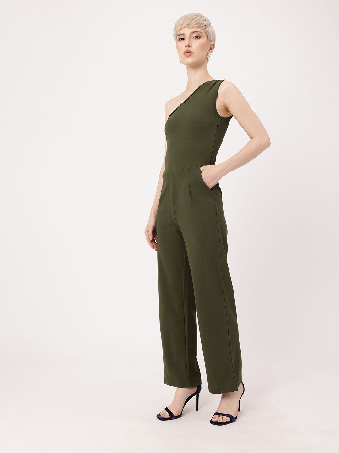 DressBerry Peek-A-Chic Asymmetry Basic Jumpsuit