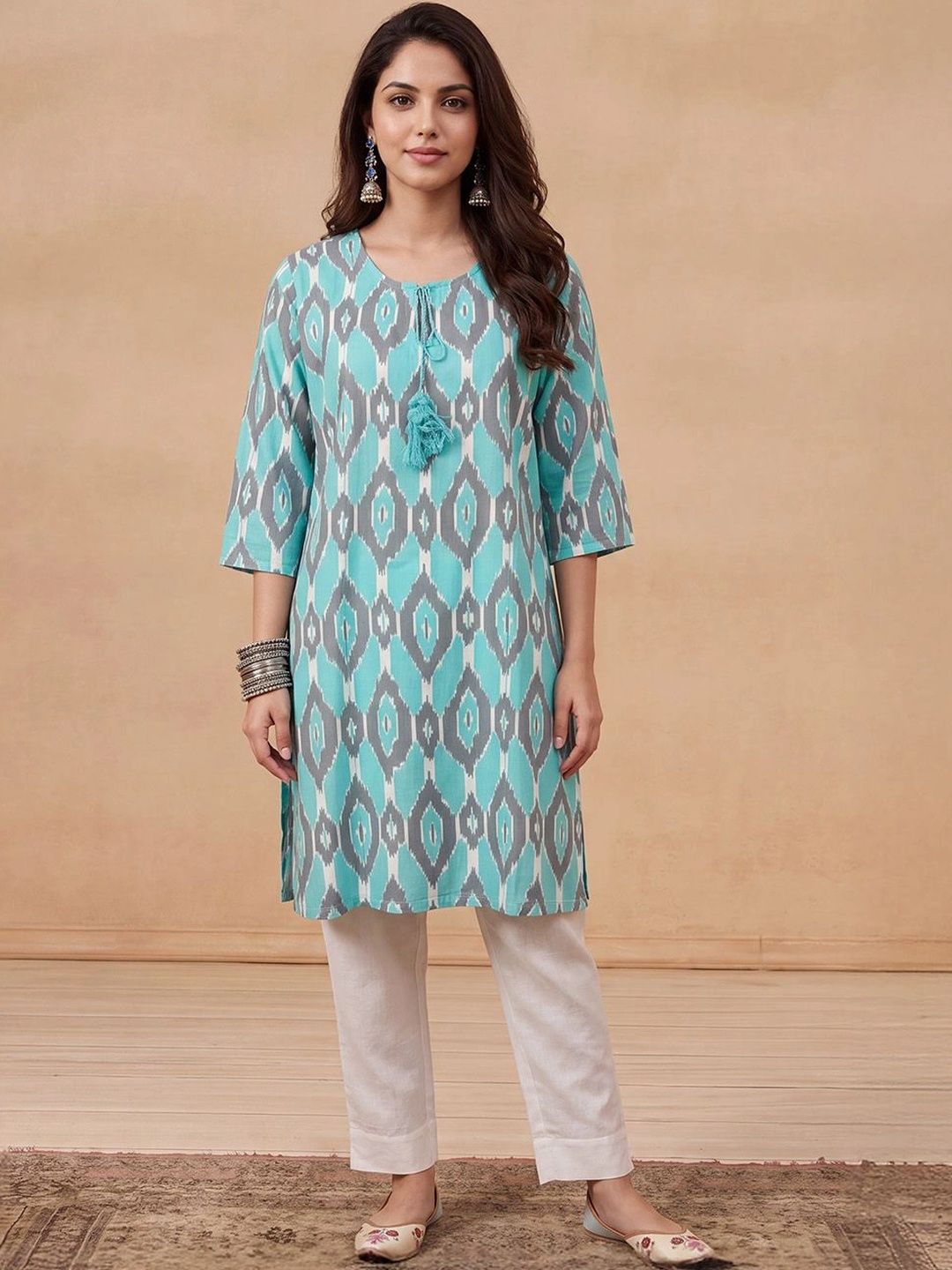 Kurta Bercetak Geometrik Rumah Wanita Chikankari