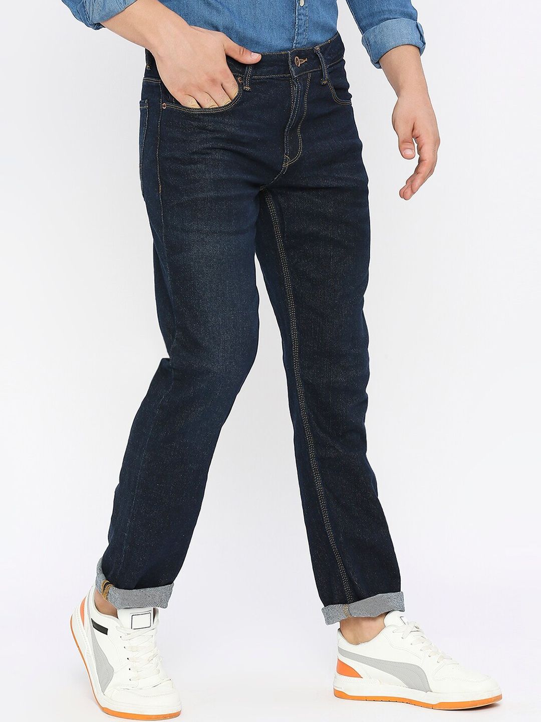 SPYKAR Men Relaxed Fit Light Fade Stretchable Clean Look Jeans