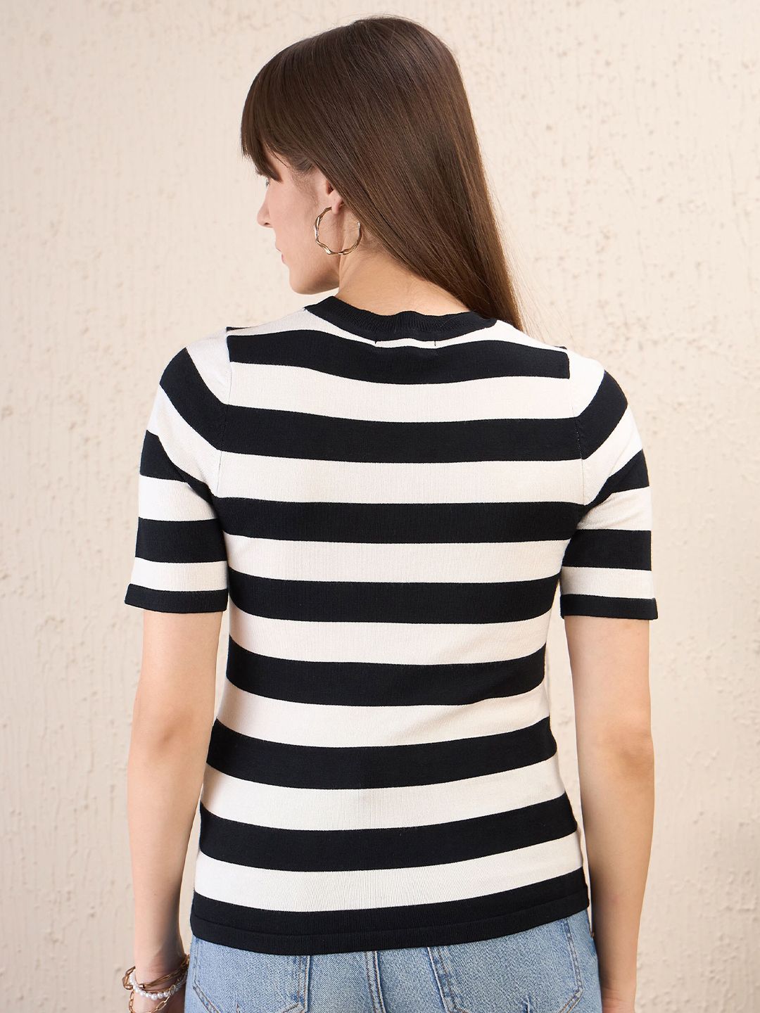 SASSAFRAS Striped Round Neck Crochet Top