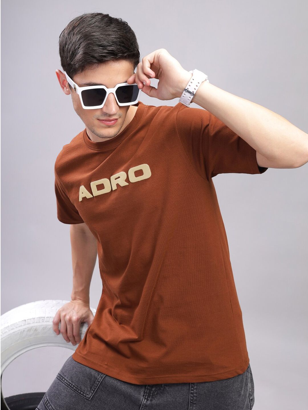 ADRO Men Typography Applique T-shirt