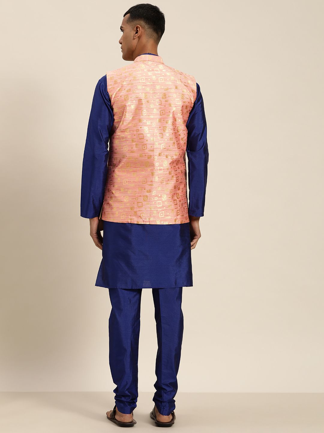 SOJANYA Men Navy Blue Kurta with Churidar with Nehru Jacket