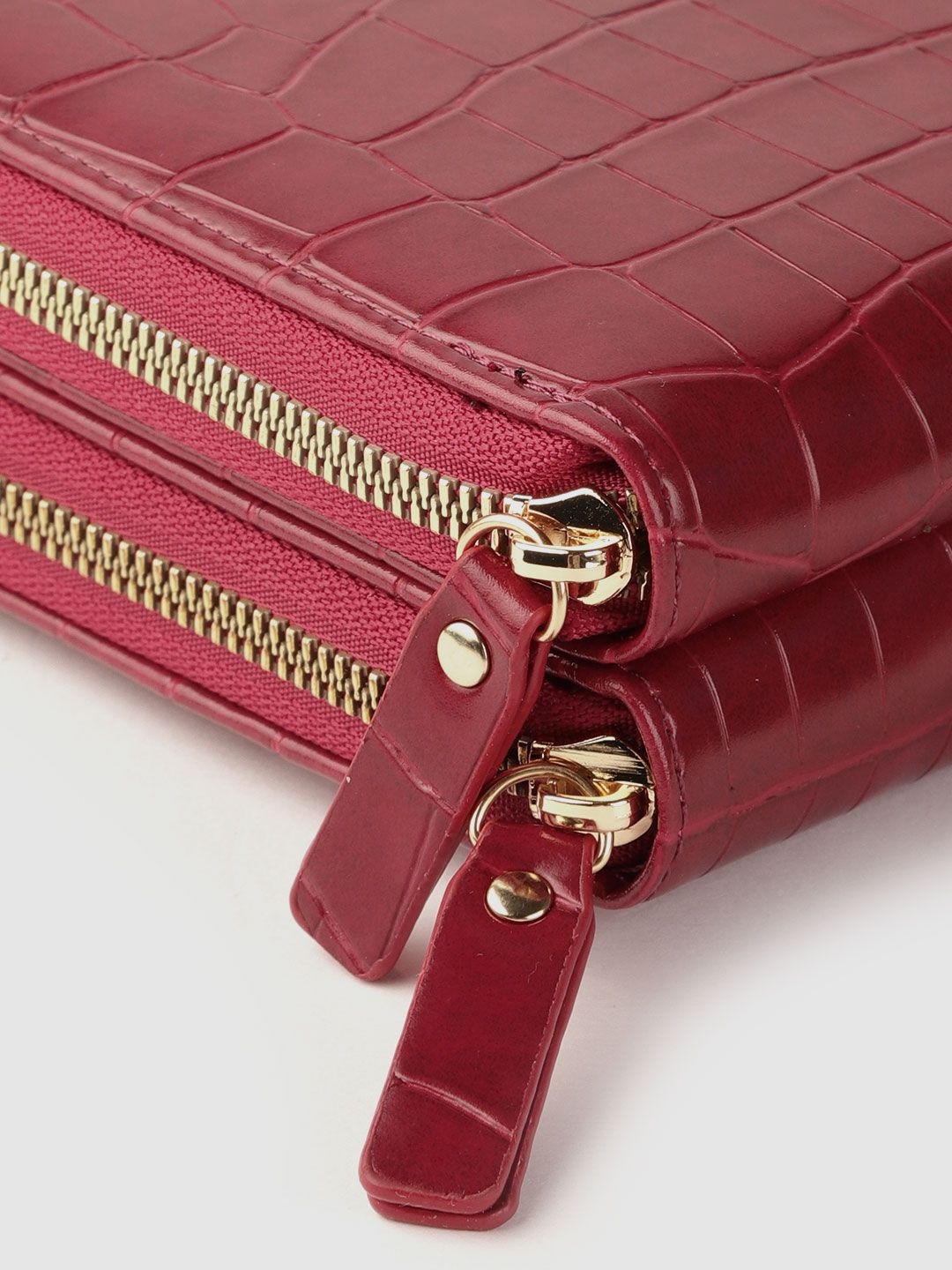 Lino Perros Maroon Croc Textured Structured Sling Bag with Detachable Sling Strap