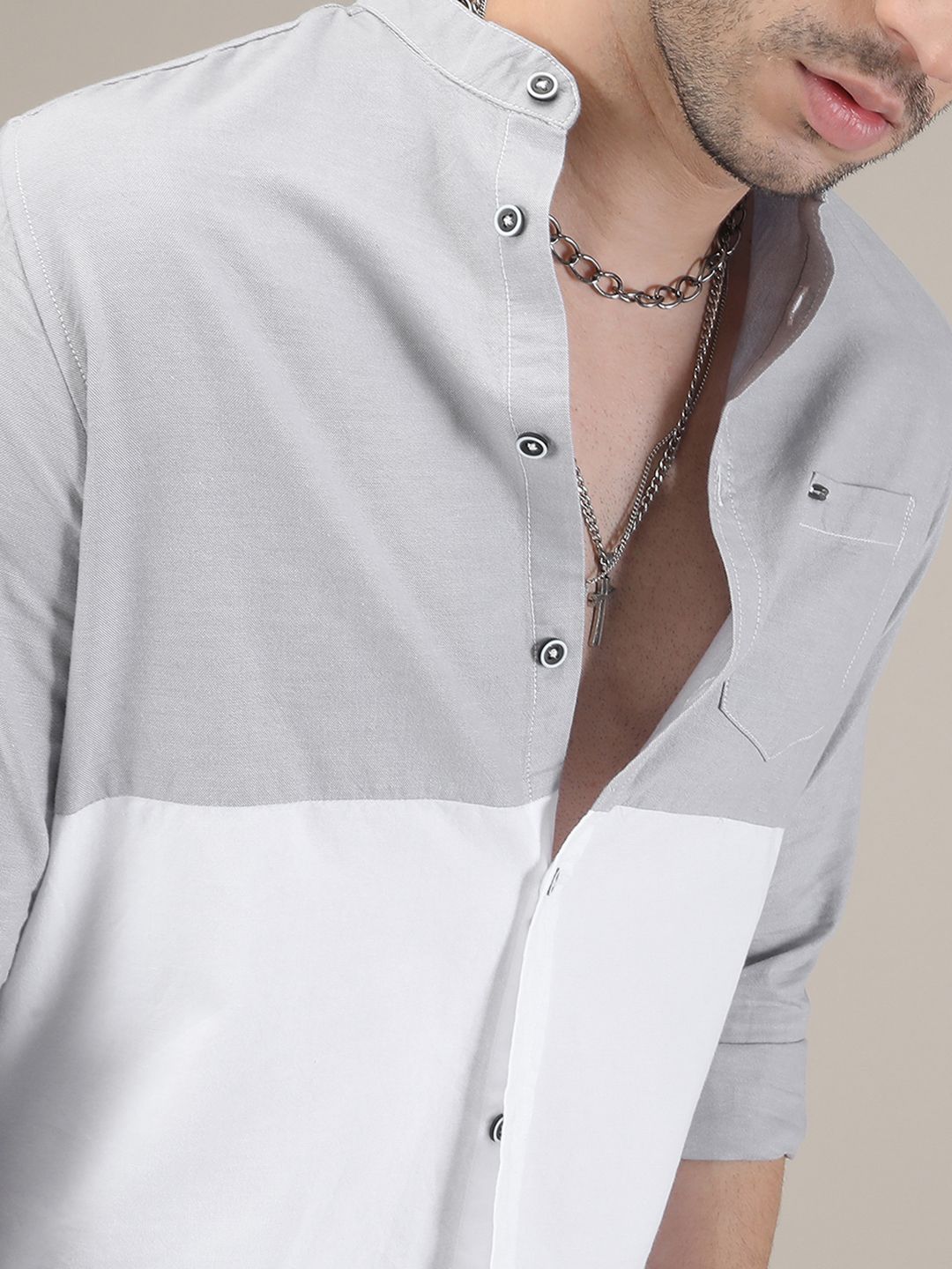 The Indian Garage Co Men Grey & White Slim Fit Colourblocked Casual Shirt