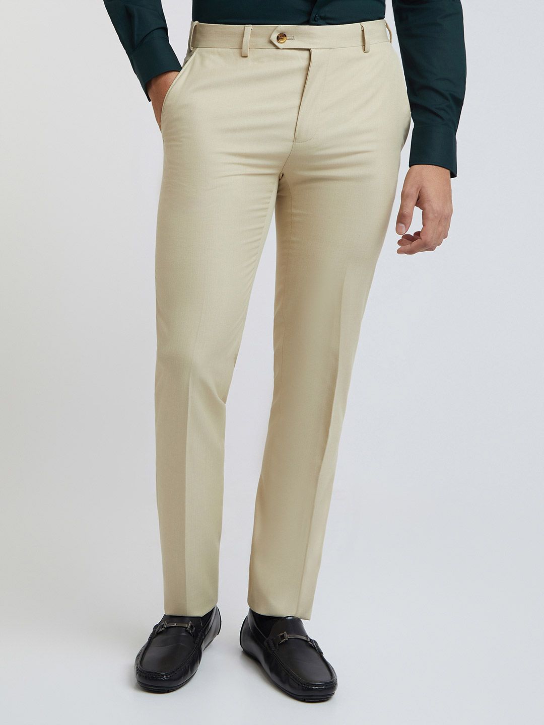 Raymond Men Solid Slim Fit Mid-Rise Formal Trousers