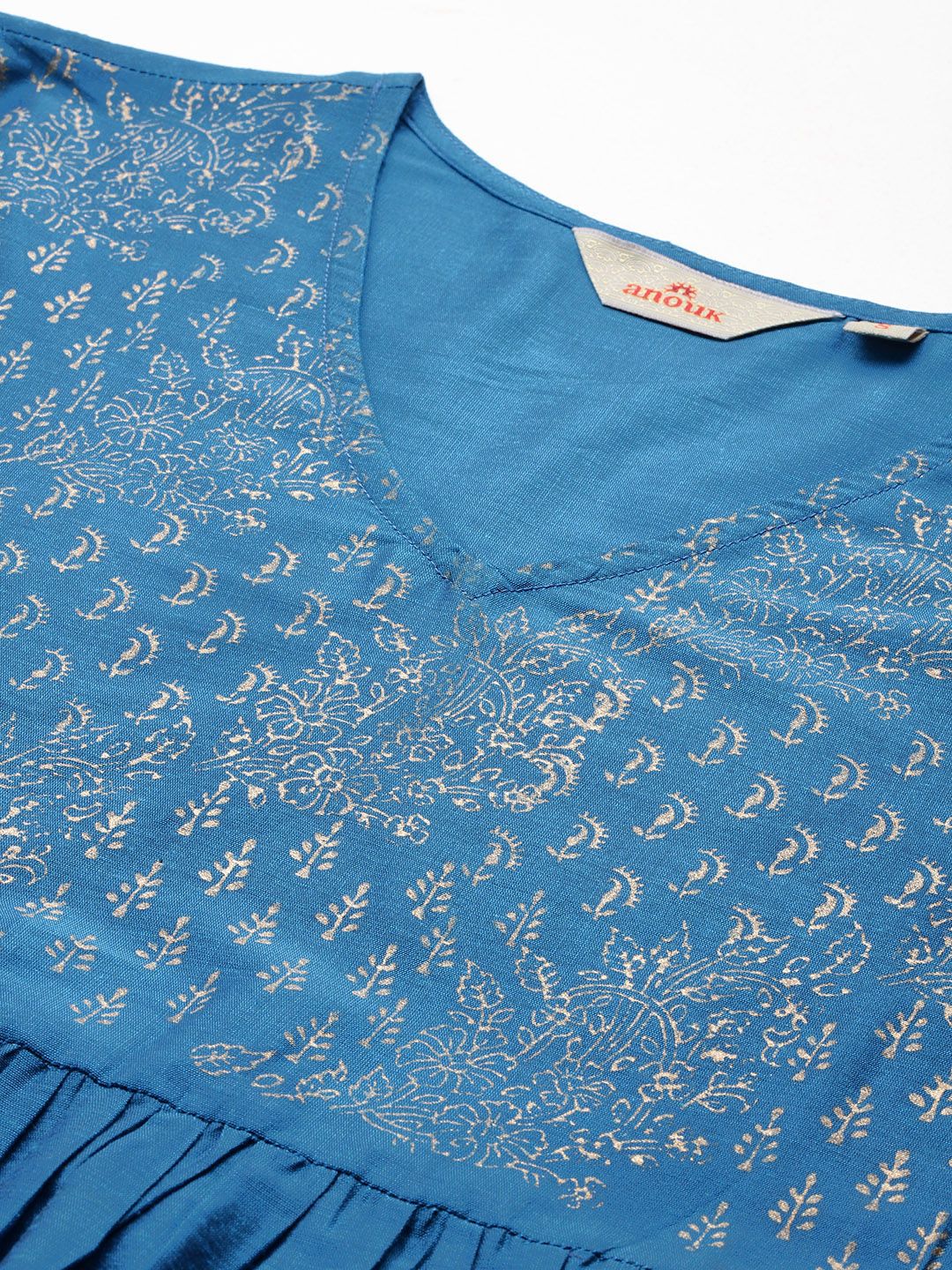 Anouk Tyohar Collection Paisley Print Pleated Kurti with Palazzos & Dupatta