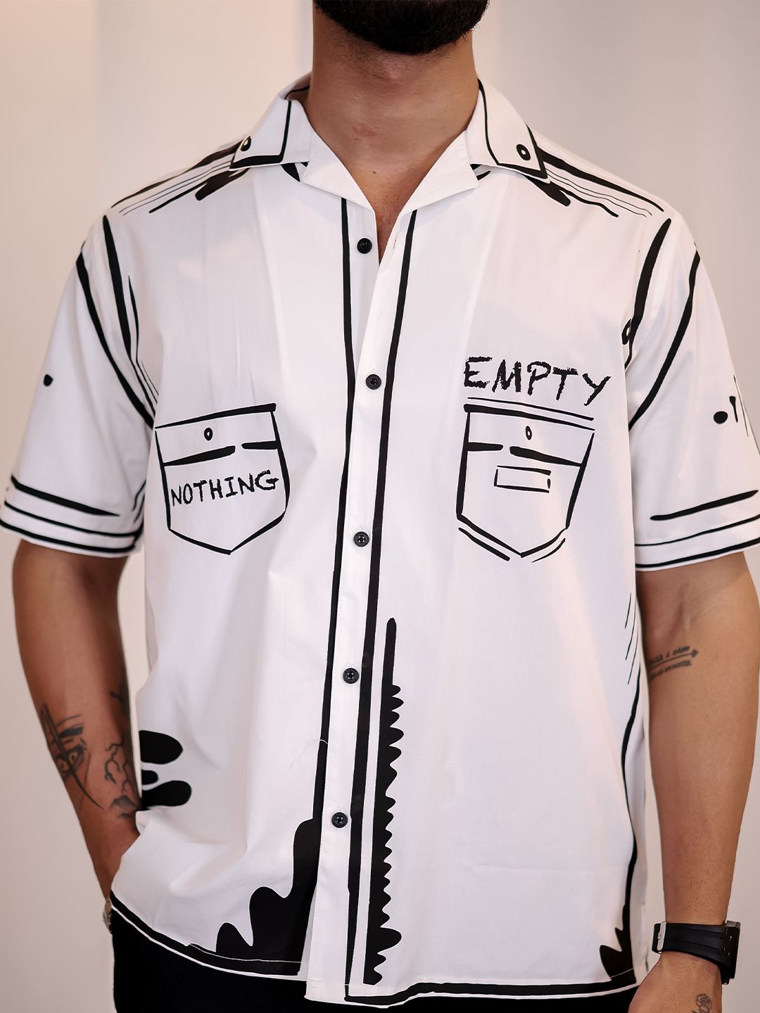 Eszett Graphic Printed Spread Collar Short Sleeves Regular Fit Pure Cotton Casual Shirt