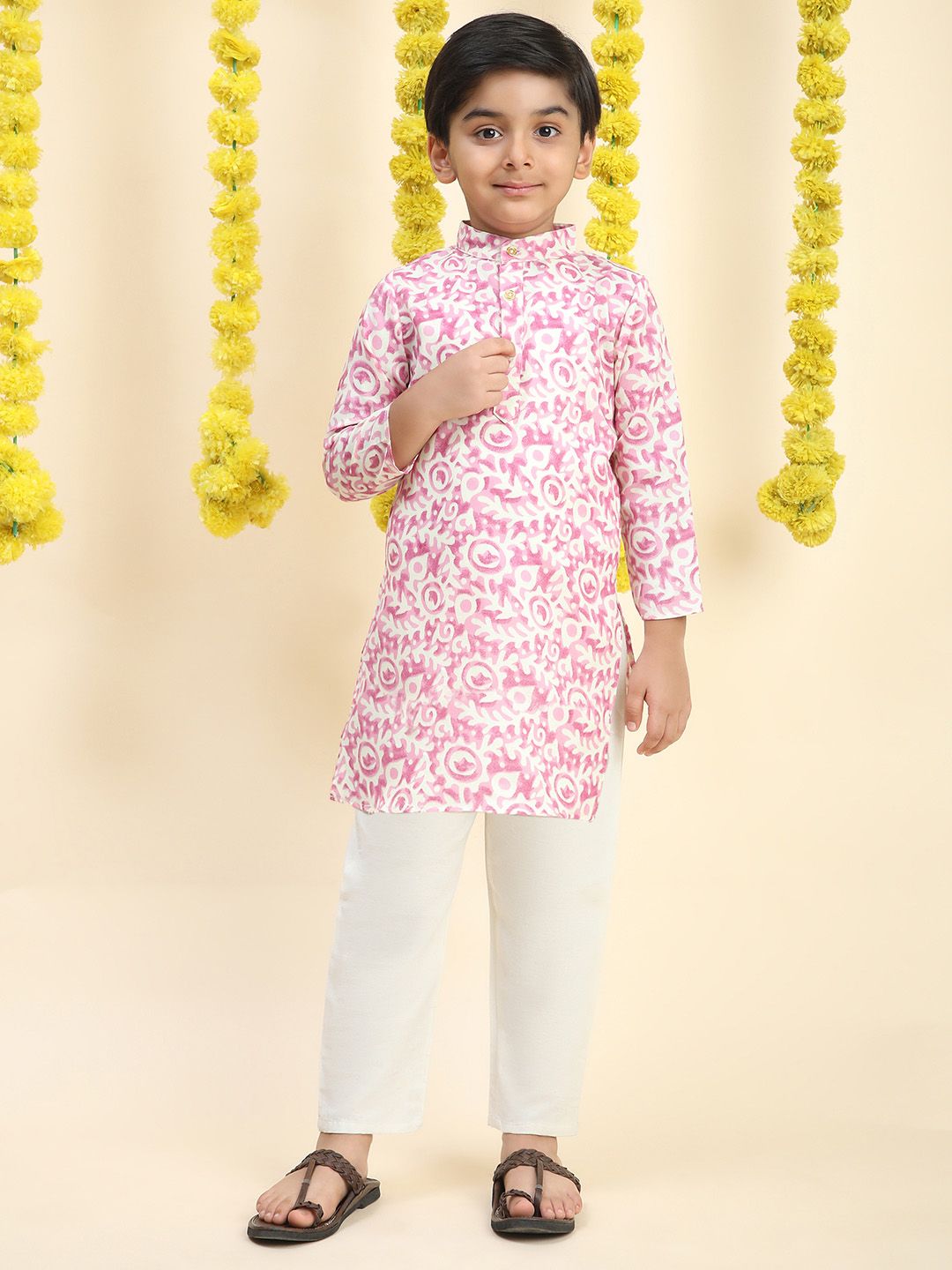 Cutiekins Boys Printed Regular Kurta with Pyjamas
