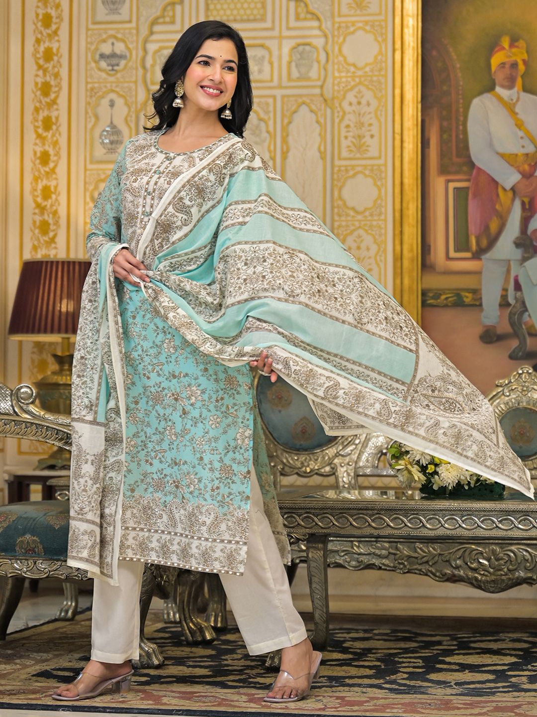 Varanga Women Floral Printed Regular Beads and Stones Pure Cotton Kurta with Trousers & With Dupatta