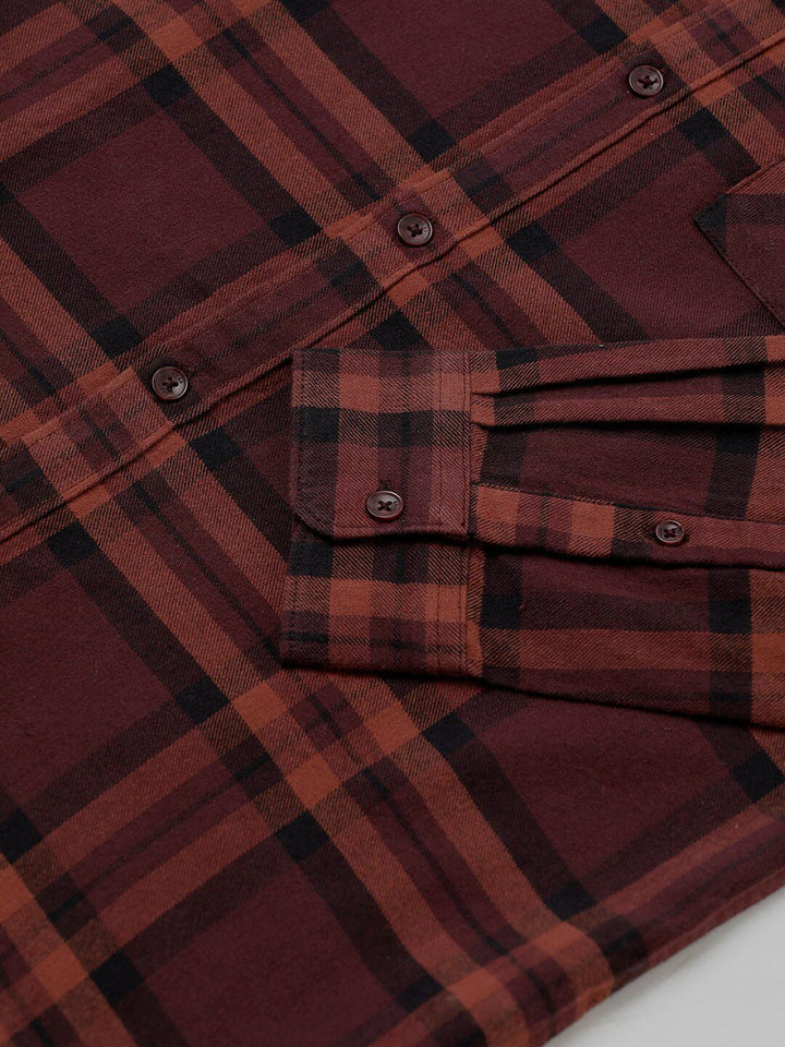 THE BEAR HOUSE Men Slim Fit Tartan Checked Pure Cotton Casual Shirt