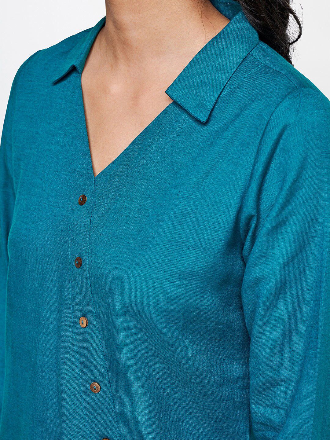Global Desi Women Teal Solid Rayon Shirt Collar Tunic