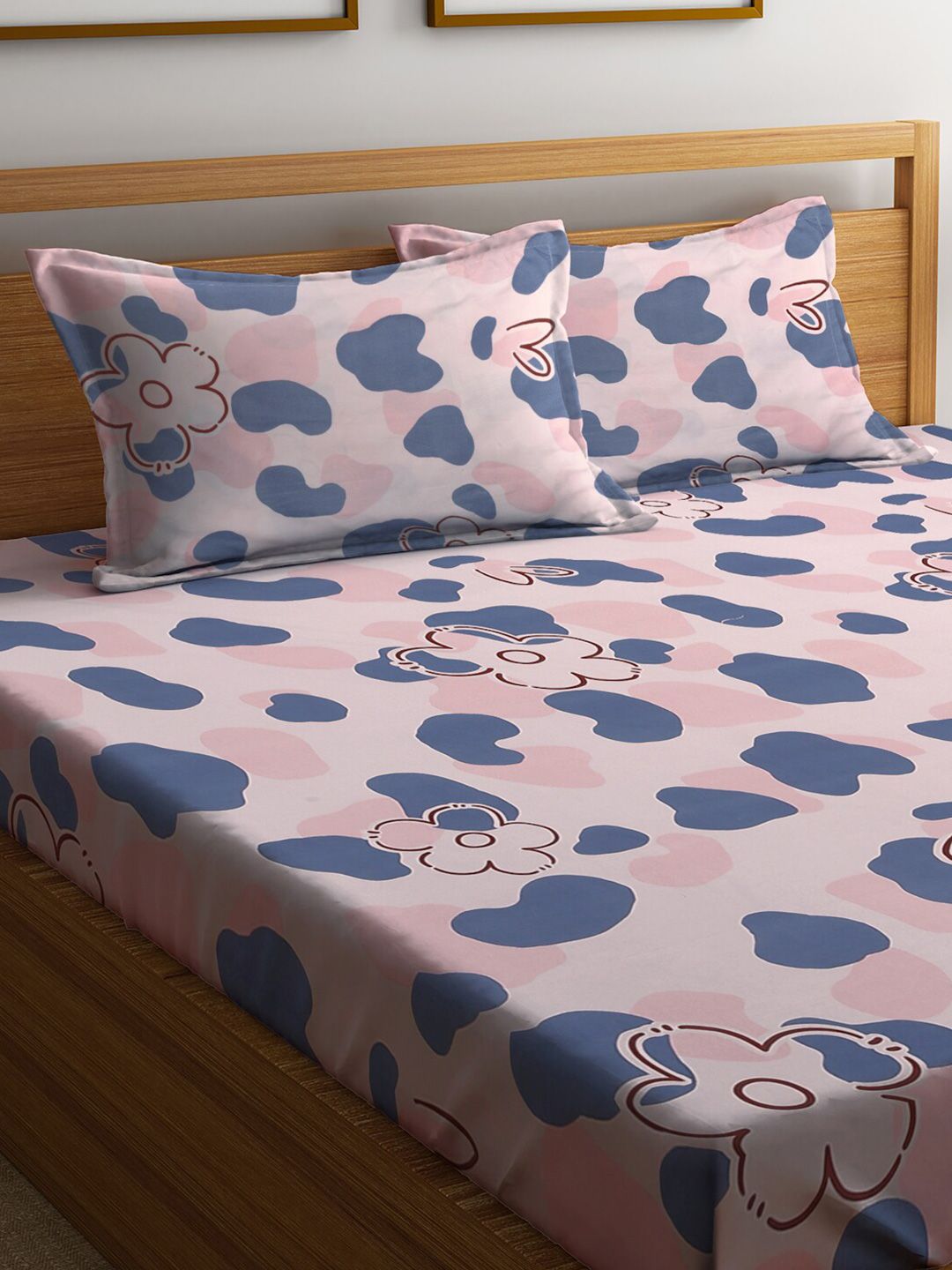 KLOTTHE Pink Floral Polycotton 300 TC Fitted King Fine Bedsheet with 2 Pillow Covers-96 x 89 inches