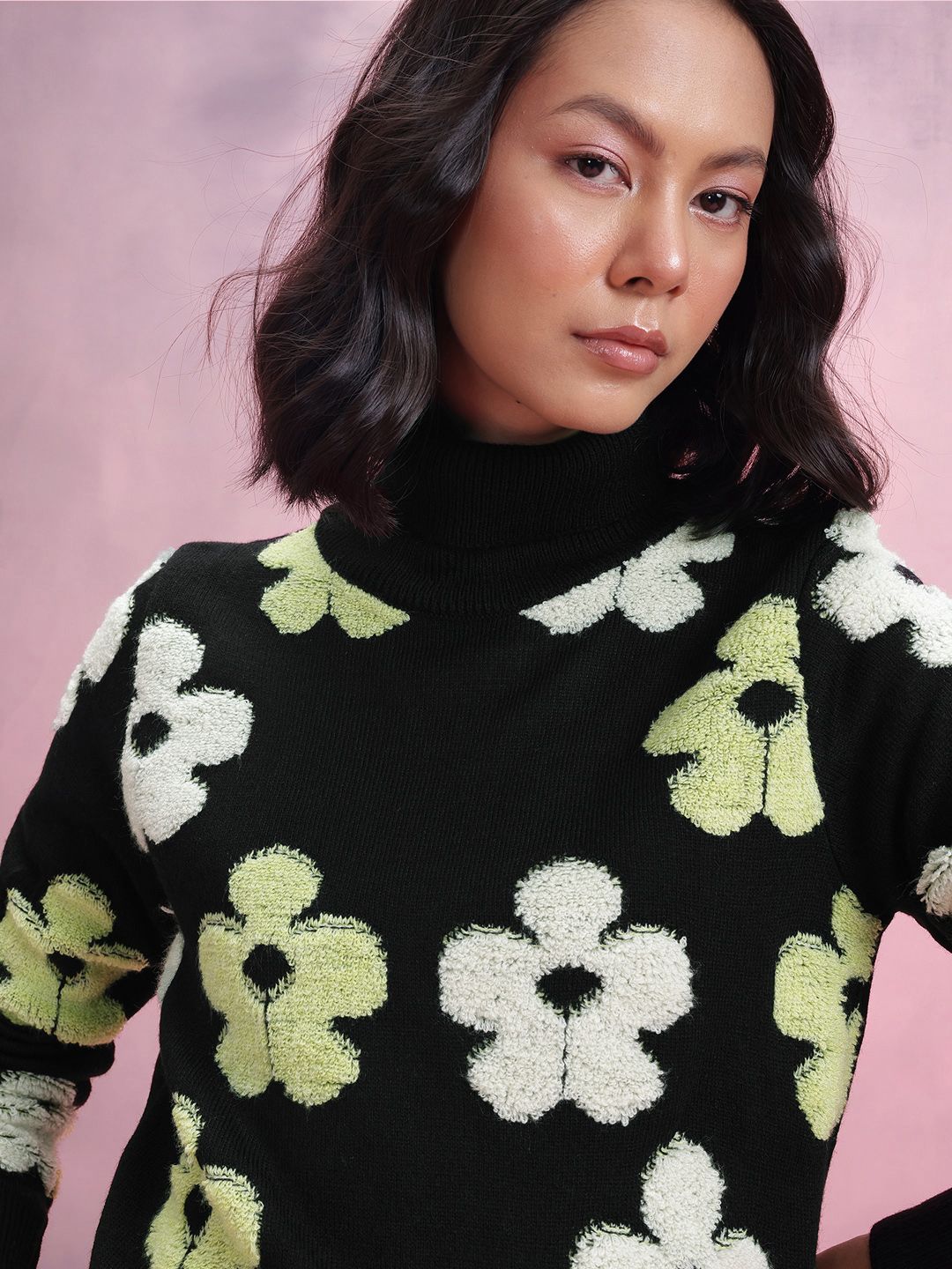 DressBerry Floral Turtle Neck Pullover