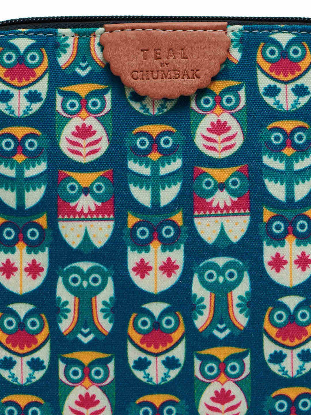 TEAL BY CHUMBAK Women Owl Printed Sling Bag