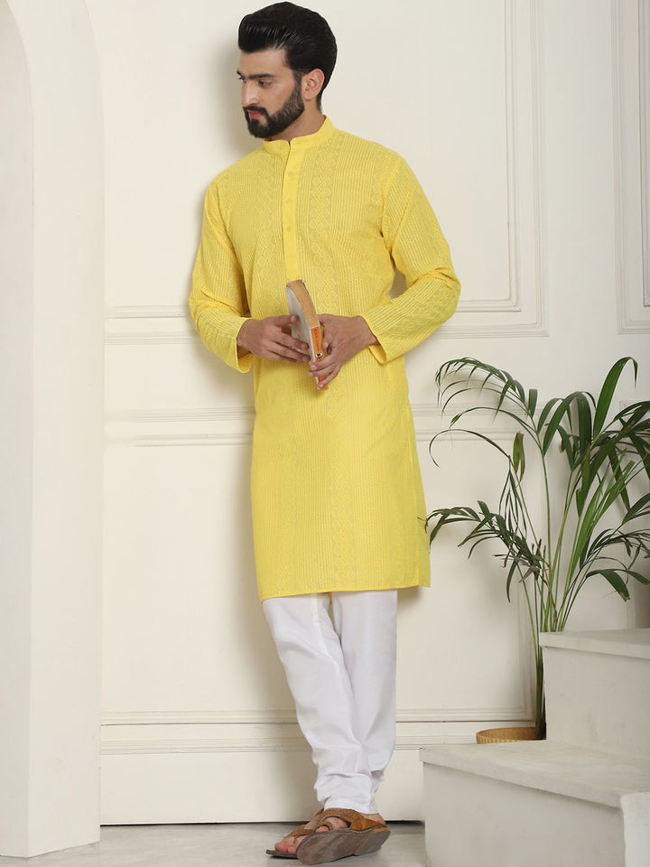 SOJANYA Geometric Embroidered Thread Work Pure Cotton Straight Kurta With Churidar