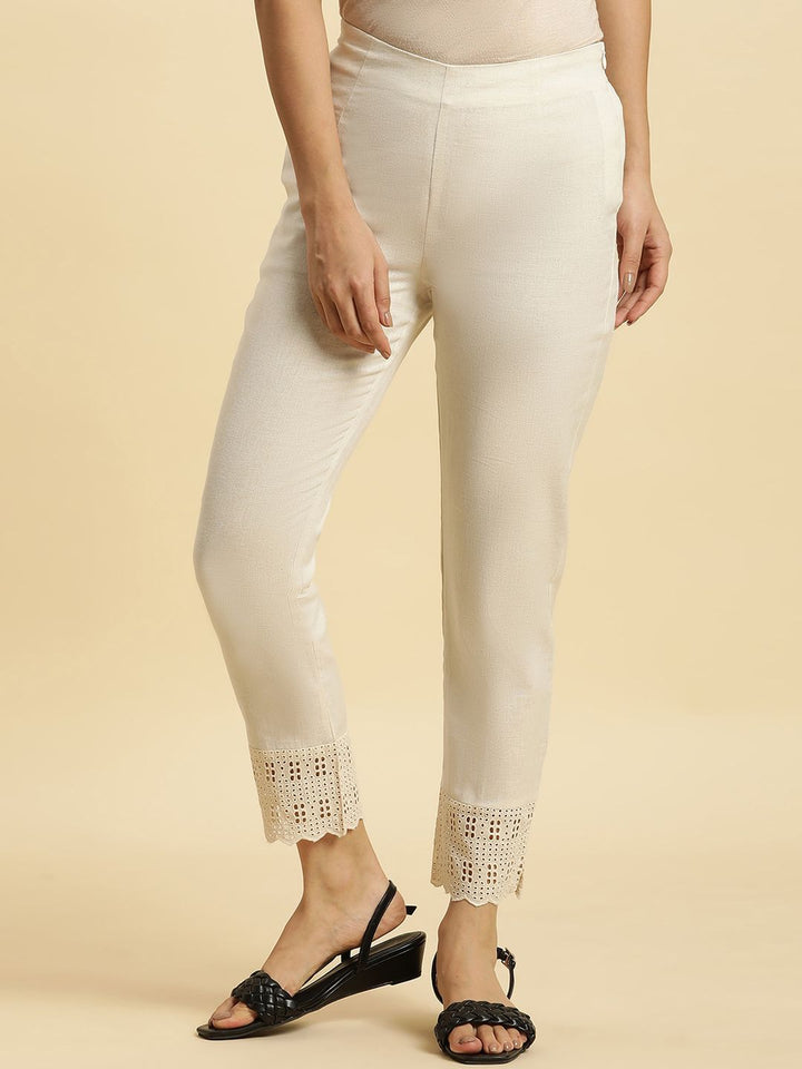 W Women Straight Fit Mid-Rise Plain Cropped Cigarette Trousers