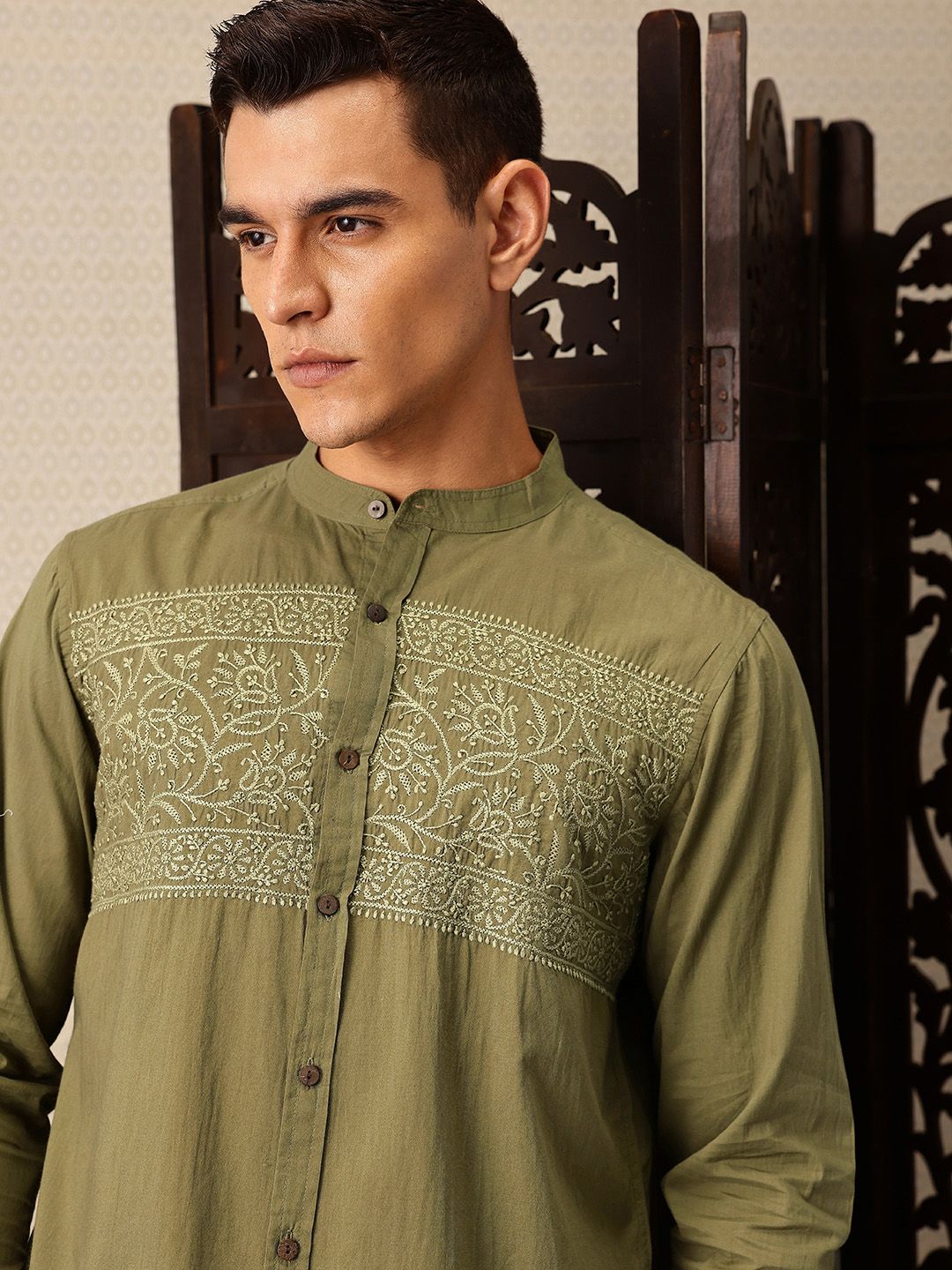 House of Pataudi Embroidered Pure Cotton Jashn Shirt