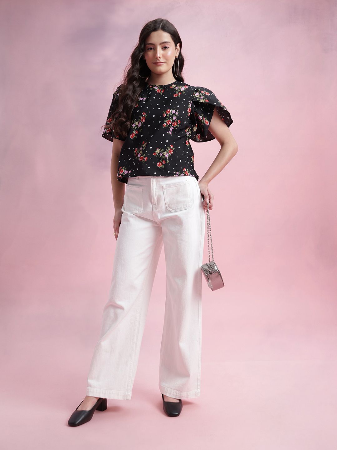 DressBerry Floral Print Tulip-Style Flared Sleeves Top