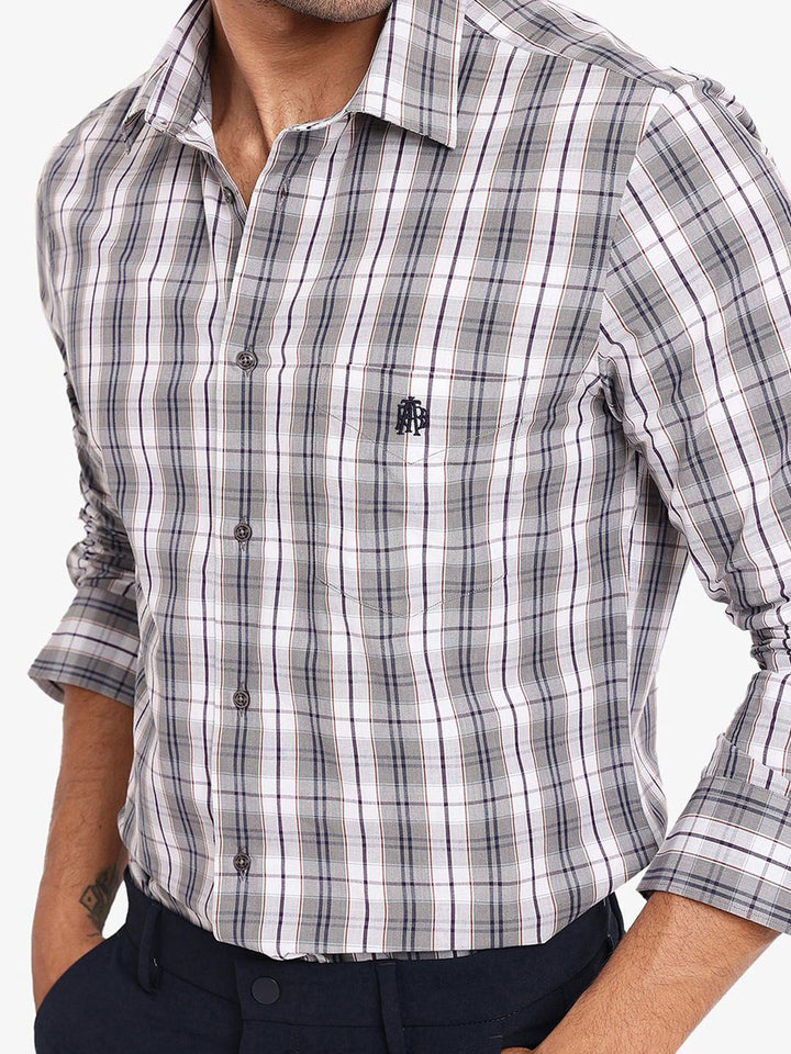 RARE RABBIT Men Comfort Spread Collar Tartan Checked Cotton Casual Shirt