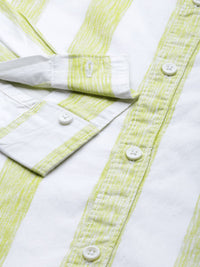 The Indian Garage Co Men White & Green Striped Pure Cotton Casual Shirt