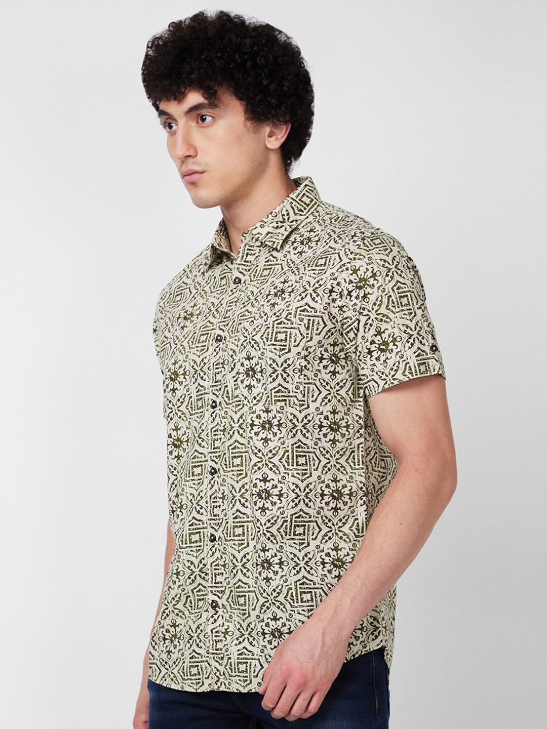 SPYKAR Printed Spread Collar Cotton Casual Shirt